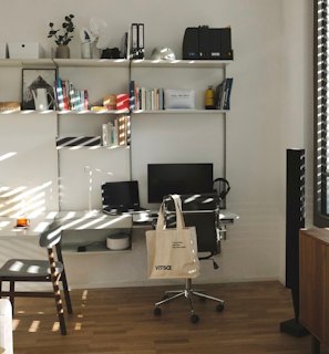 photo-1648469941040-b1c1fac2d4b2